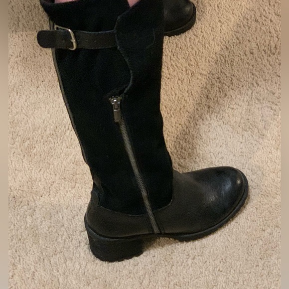 Lucky Brand Lug Sole Knee High Boots, Zip and Buckle Closure, Like New - Picture 16 of 16